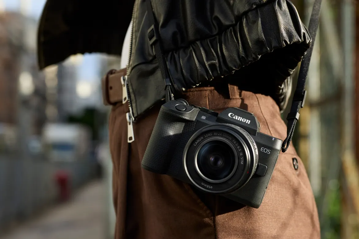 EOS R8 Mark II 隨身攜帶情境
