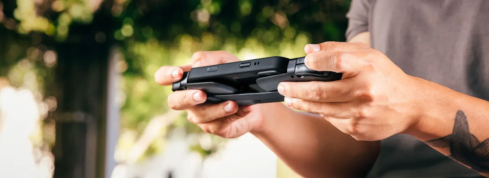 Razer Prio 搭配不同手機保護殼的官方相容性示意